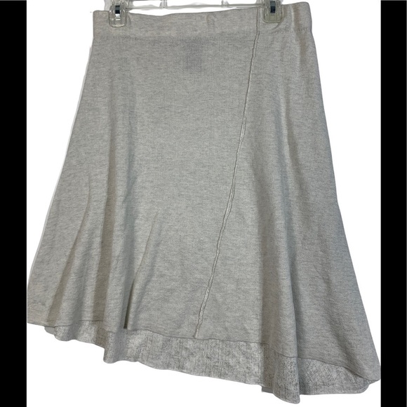🌸2/$25 NIC + ZOE Heathered Cream Mod Twirl Assymetrical Skirt Knit Sweater - Picture 3 of 6